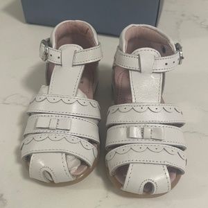 New NIB Authentic Jacadi Girls Sandals size 21EU/5US retail $95